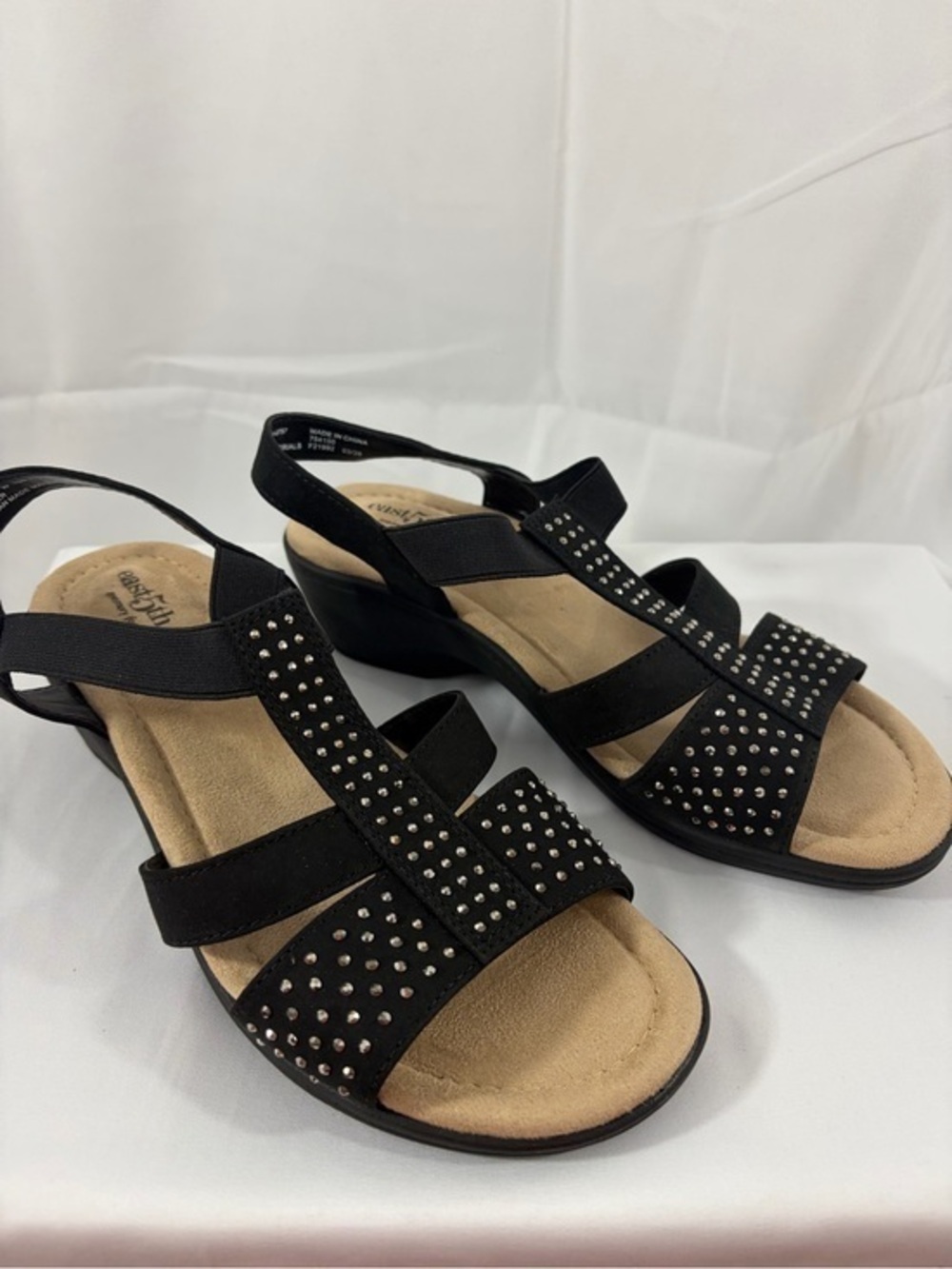 NWT East 5th Women’s Size 8.5W Black Studded Slingback Sandals